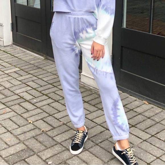 Wildfox NWT Womens Periwinkle Relaxed Easy Pull On Tie Dye Joggers Size XL - Picture 1 of 8